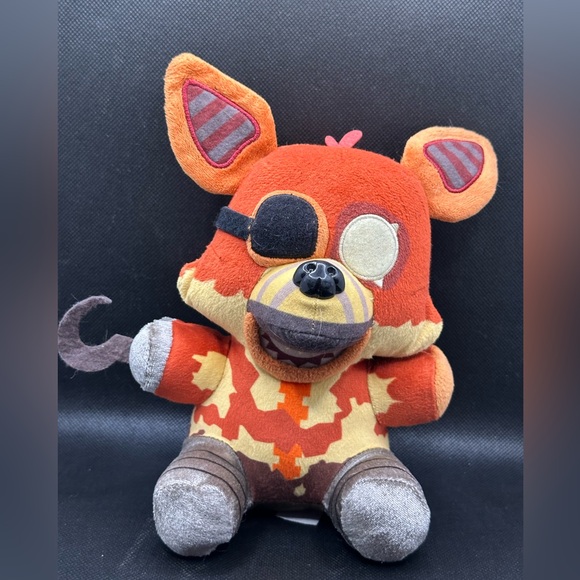 Funko Five Nights at Freddy’s Grim Fox Plush Orange and Grey - Picture 1 of 4